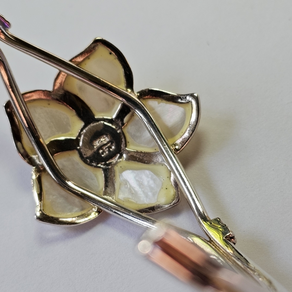Gorgeous Natural Mother of Pearl Cuff in Sterling Silver! - Picture 7 of 10